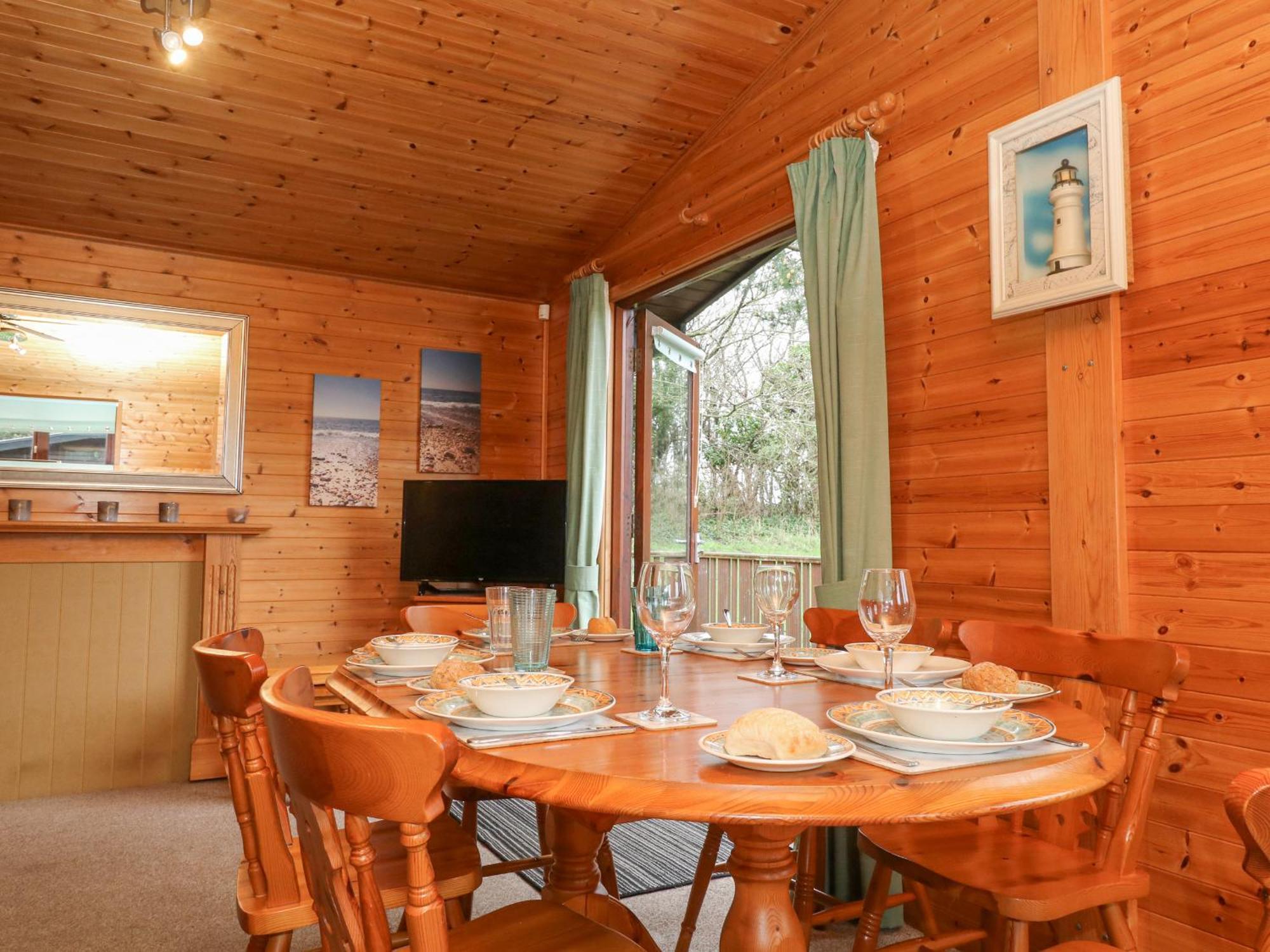 16 Amber Wood Lodge ليمنجتون المظهر الخارجي الصورة